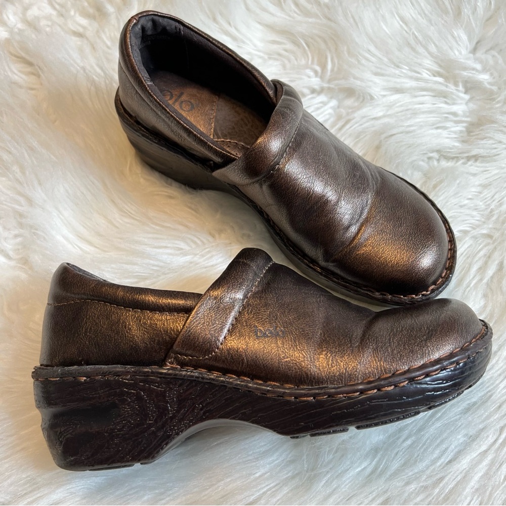 Bolo by born Shoes copper bronze color Size 8.5/40